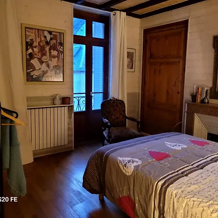 T3 Avec Jouissance Jardin Dans Ancien Presbytere